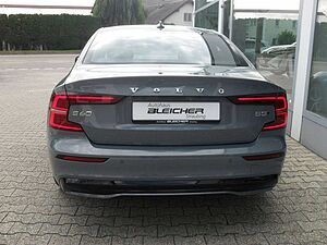 Volvo  Plus AWD | 360° | Harman K. | Standheizung