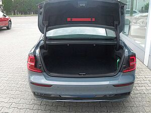 Volvo  Plus AWD | 360° | Harman K. | Standheizung
