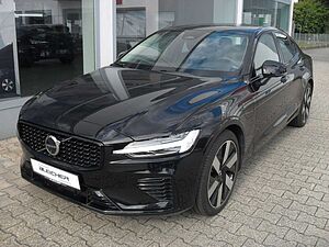 Volvo  T8 Lim. Ultimate Dark | 360° | HeadUp | Pano.