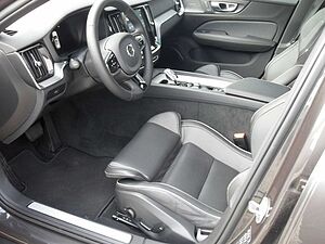 Volvo  B5 Cross Country Plus AWD | AHK | 360° | SH