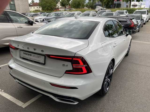 Volvo  S60 R-Design, B4 Mild-Hybrid Benzin