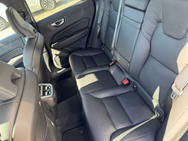 Volvo  XC60 Inscription, B5 Mild-Hybrid Diesel AWD