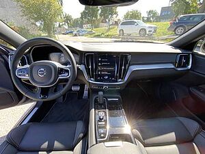 Volvo  V60 T8 TWIN ENGINE AWD Automatikgetriebe (233+65kW/318+87PS) Polestar