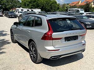 Volvo  XC60 T8 TWIN ENGINE AWD Automatikgetriebe (223+65kW/303+87PS) R-Design