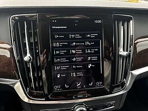 Volvo  V90 T8 TWIN ENGINE AWD Automatikgetriebe (223+65kW/303+87PS) Inscription