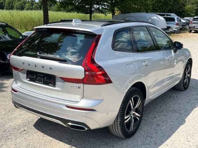 Volvo  XC60 T8 TWIN ENGINE AWD Automatikgetriebe (223+65kW/303+87PS) R-Design