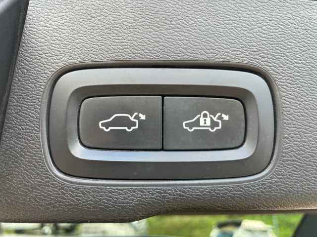 Volvo  XC60 Recharge Inscription, T8 AWD Plug-in Hybrid