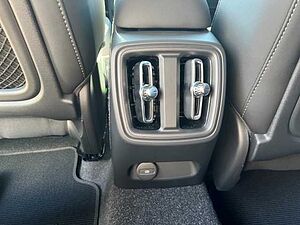 Volvo  XC40 Recharge Plus, Single Motor Extended Range, Elektrisch