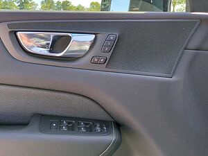 Volvo  XC60 Recharge R-Design, T6 AWD Plug-in Hybrid