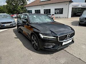 Volvo  V60 T8 TWIN ENGINE AWD Automatikgetriebe (223+65kW/303+87PS) Inscription