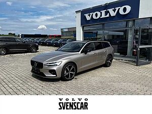 Volvo  V60 Plus, B4 Mild-Hybrid, Benzin, Dark