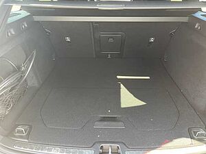 Volvo  V60 Plus, T6 AWD Plug-in Hybrid, Elektrisch/Benzin, Dark