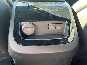 Volvo  V60 Plus, T6 AWD Plug-in Hybrid, Elektrisch/Benzin, Dark