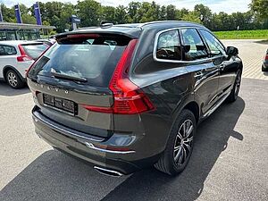 Volvo  XC60 T8 TWIN ENGINE AWD Automatikgetriebe (223+65kW/303+87PS) Inscription