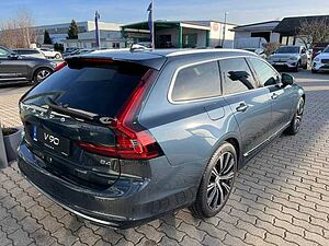 Volvo  V90 Plus, B4 Mild-Hybrid, Diesel, Bright