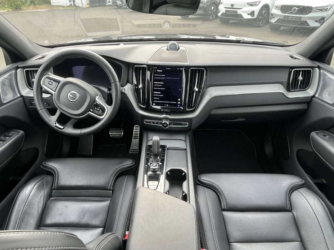 Volvo  T8 AWD Recharge R Design Geartronic