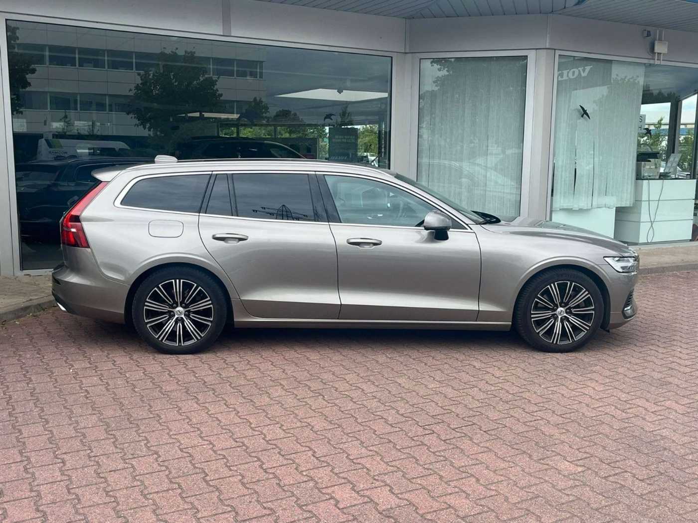 Volvo  T6 Recharge AWD Geartronic Inscription