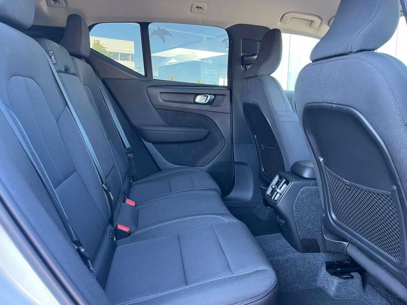 Volvo  T3 Momentum Pro Geartronic