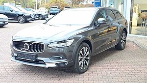 Volvo  B4 D AWD Plus Auto