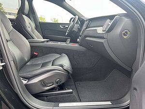 Volvo  T8 AWD Recharge R Design Geartronic