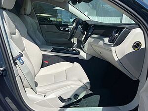 Volvo  T8 AWD Recharge Ultimate Bright Auto