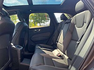 Volvo  T6 AWD Recharge R Design Geartronic