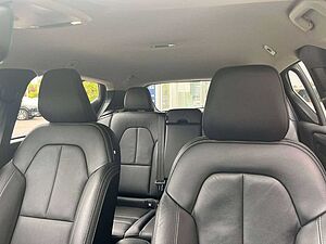 Volvo  T5 Recharge Core