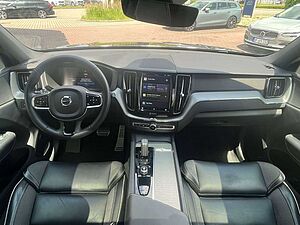 Volvo  B4 R Design Geartronic