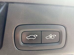 Volvo  T8 AWD Recharge R Design Geartronic