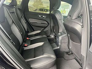 Volvo  T6 AWD Recharge Plus Dark Auto