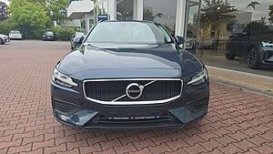 Volvo  B3 Geartronic Momentum Core