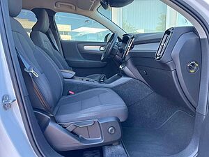 Volvo  T3 Momentum Pro Geartronic