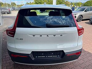 Volvo  T3 Momentum Pro Geartronic