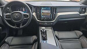 Volvo  T6 Plug-in H AWD Plus Black Edition Auto