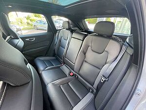 Volvo  T6 AWD Recharge R Design Geartronic