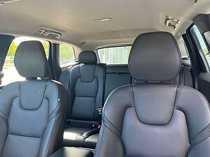 Volvo  B4 D Plus Dark Auto