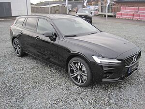 Volvo  T6 Plus Dark Recharge Plug-In Hybrid AWD