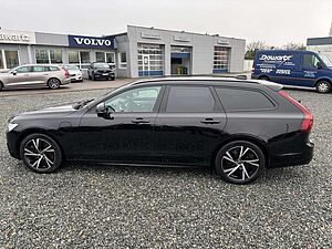 Volvo  R Design Recharge Plug-In Hybrid AWD