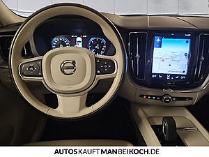 Volvo  XC60 B5 Mild-Hybrid Diesel AWD Automatikgetriebe (173kW/235PS) Momentum Pro