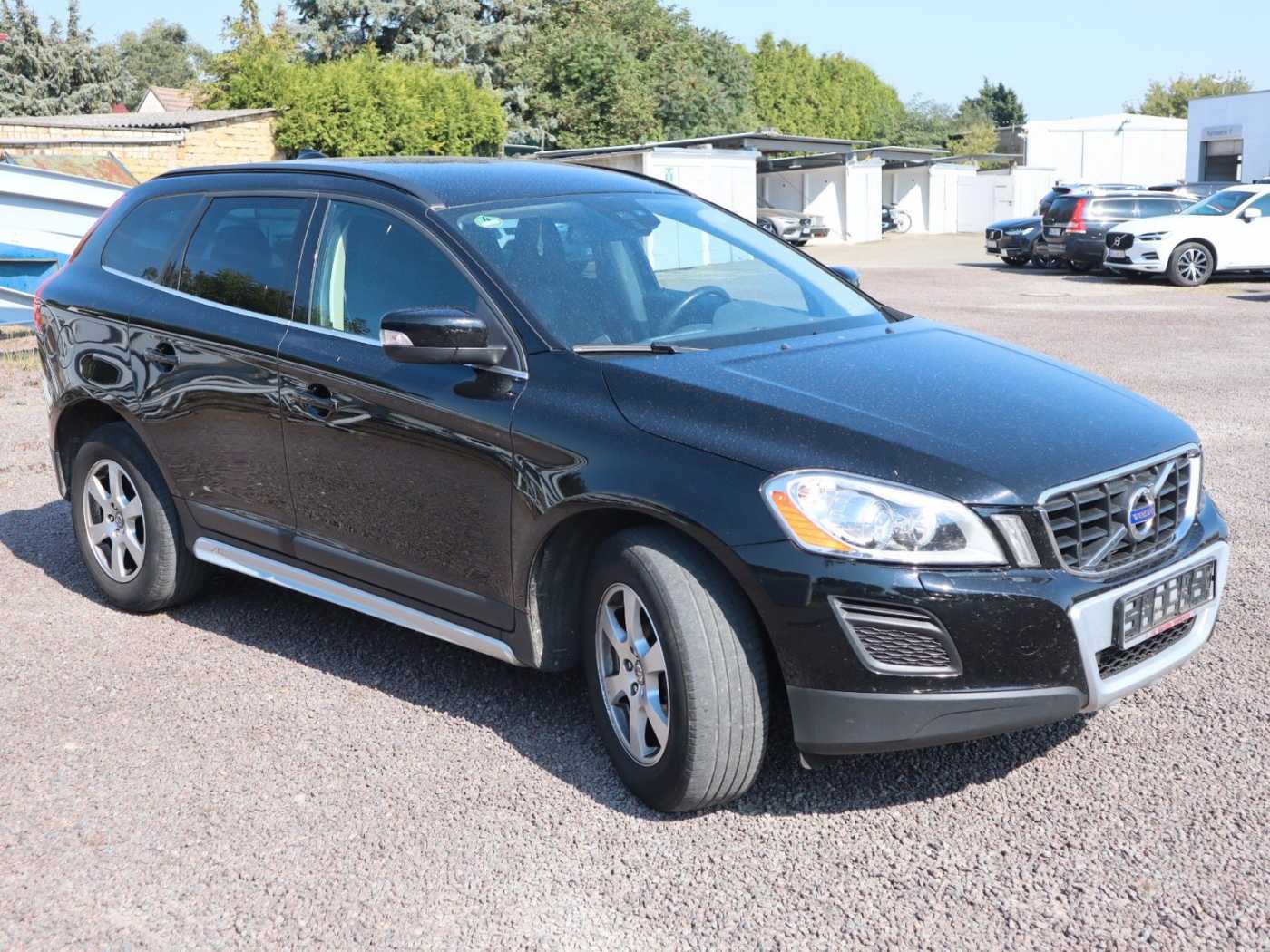 Volvo  D3 Momentum AWD