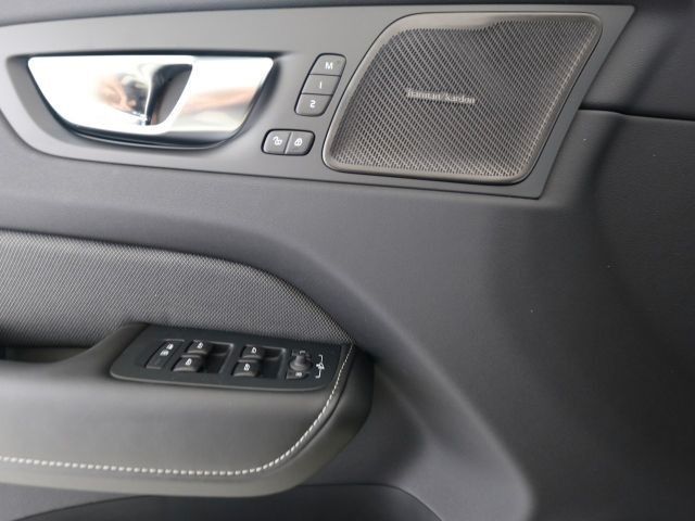 Volvo  T8 Plus Black Edition Rech Plug-In Hybrid