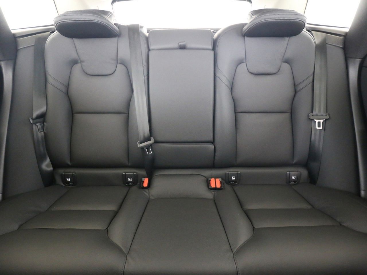 Volvo  B4 Plus Dark Standh. *360°*SD*