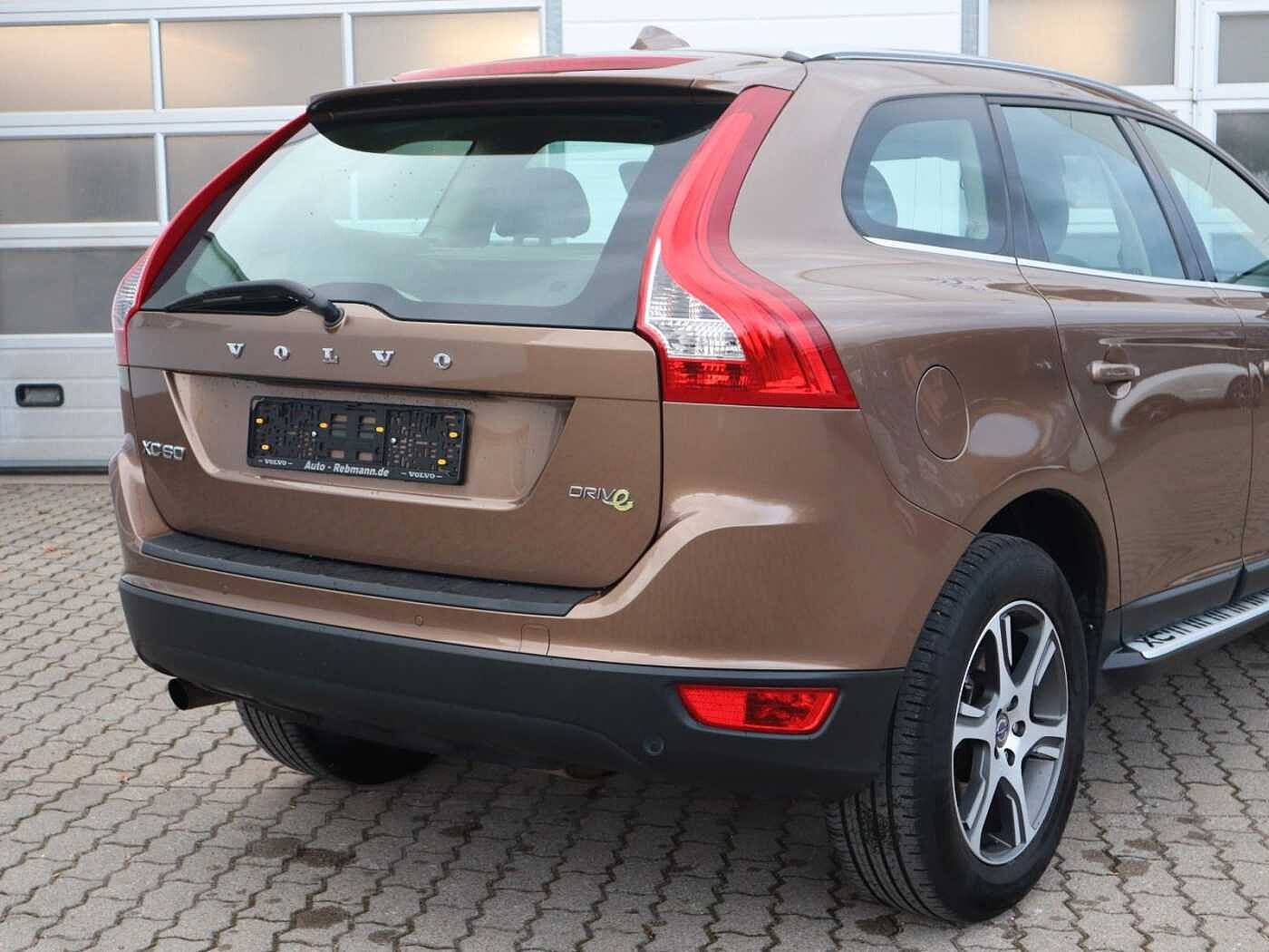 Volvo  Summum Drive BiXenon*Leder*1.Hd*StdHzg