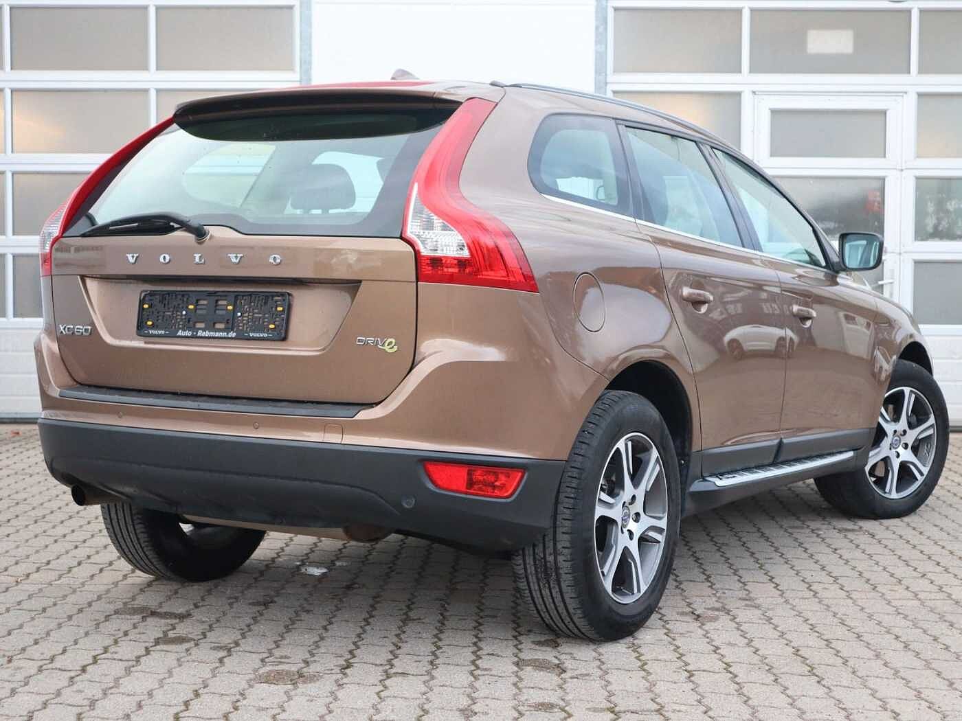 Volvo  Summum Drive BiXenon*Leder*1.Hd*StdHzg