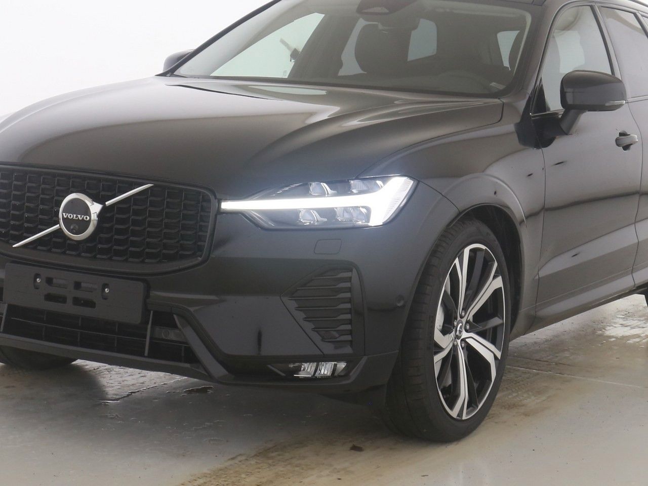 Volvo  B4 Ultimate Dark AWD*Luft*Massag*Standh*