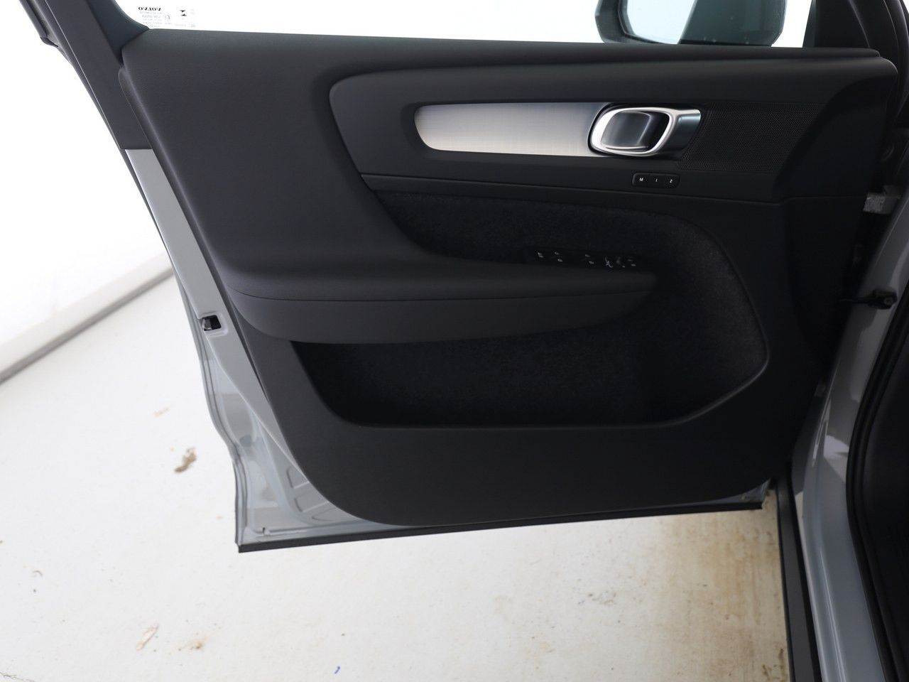 Volvo  B3  Core FWD