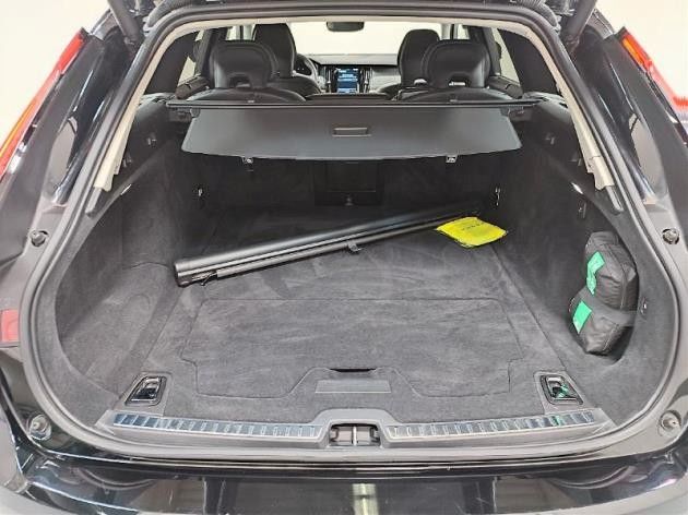 Volvo  Pro AWD*Standh*AHK*LED