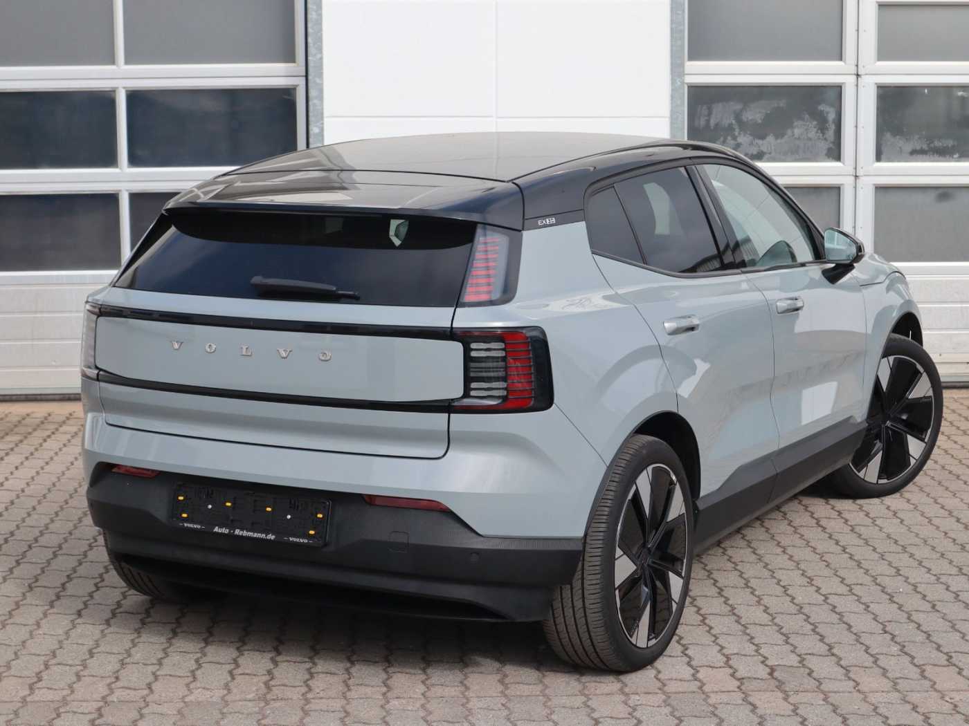 Volvo  Plus RWD Pure Electric*20Zoll*Winterpaket