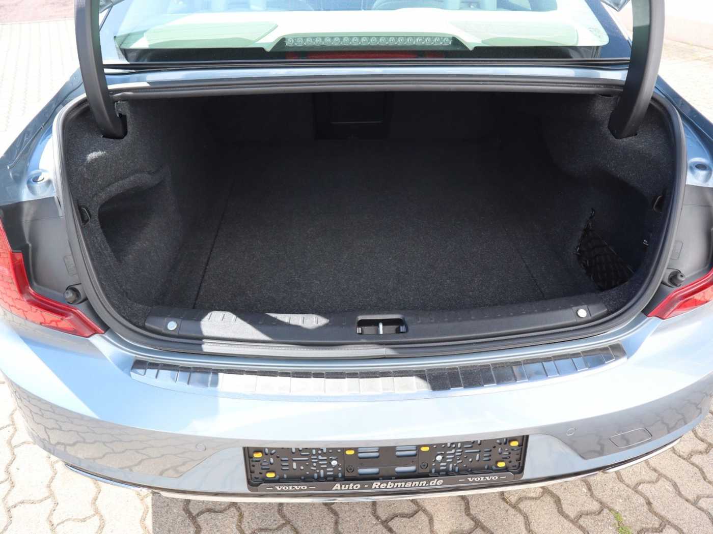 Volvo  D5 Inscription AWD*Standh*B&W