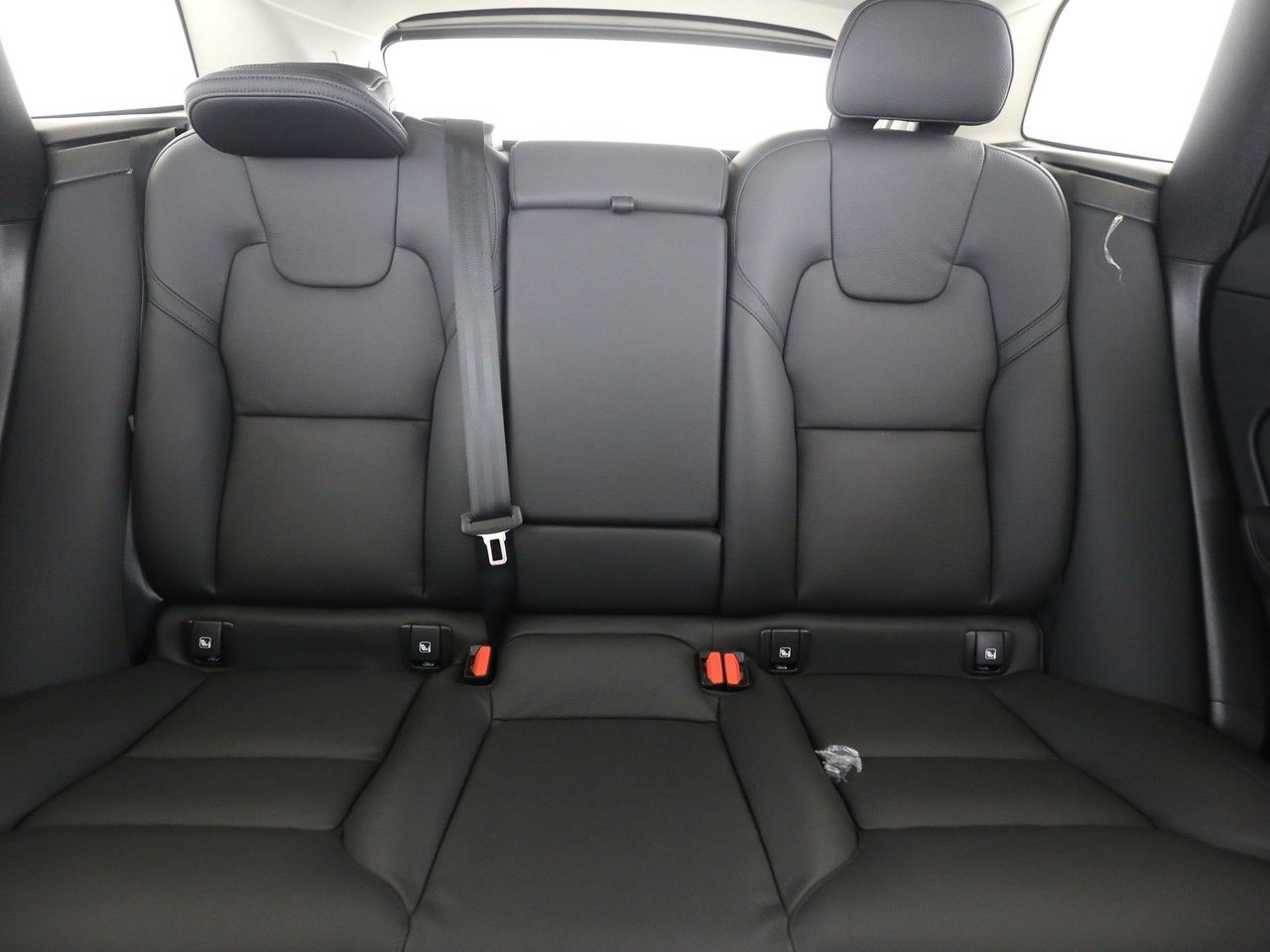 Volvo  T8 Plus Dark Recharge Plug-In Hybrid AWD